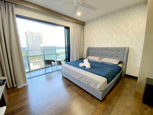 Apartamento Almas Suites Puteri Harbour