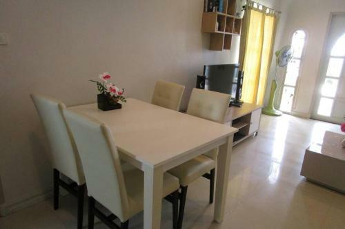 Beautiful Villa With Private Pool In Cha-am
