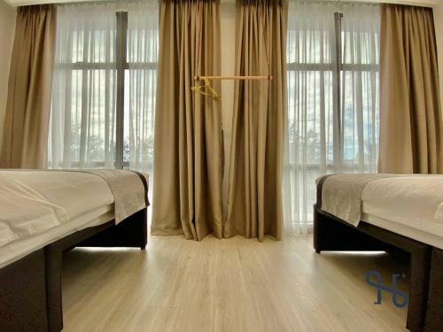 Hotel Jia By Homesuite' Near Imago Mall