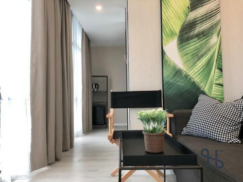 Hotel Jia By Homesuite' Near Imago Mall