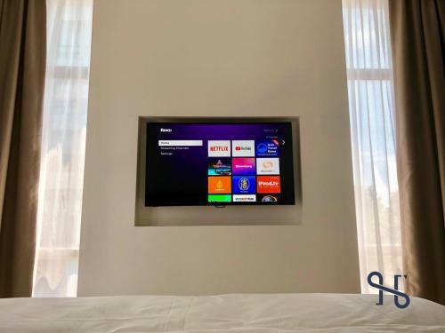 Hotel Jia By Homesuite' Near Imago Mall