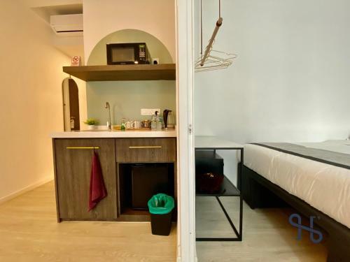 Hotel Jia By Homesuite' Near Imago Mall