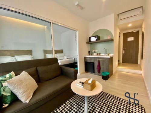 Hotel Jia By Homesuite' Near Imago Mall