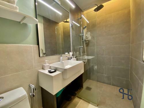 Hotel Jia By Homesuite' Near Imago Mall