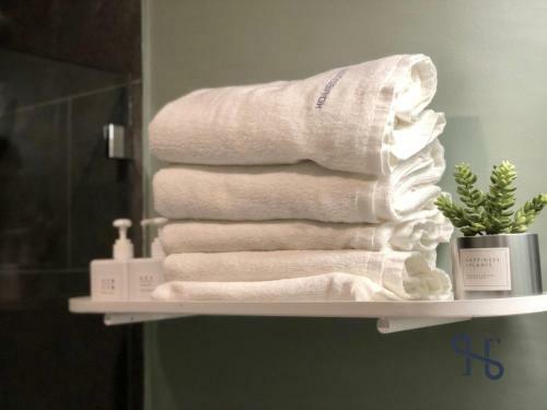 Hotel Jia By Homesuite' Near Imago Mall