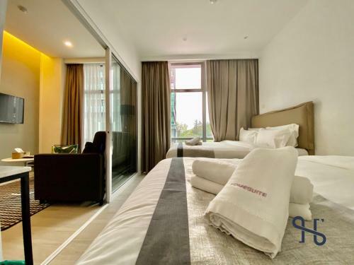 Hotel Jia By Homesuite' Near Imago Mall