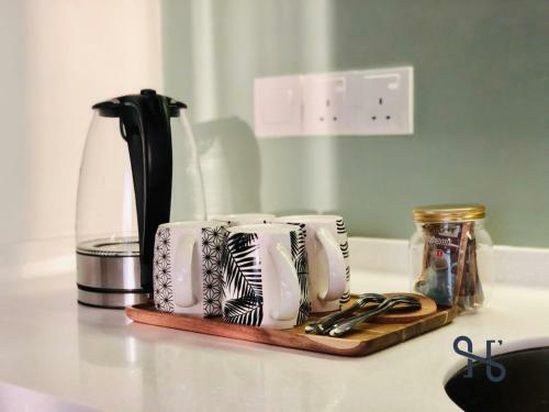 Hotel Jia By Homesuite' Near Imago Mall