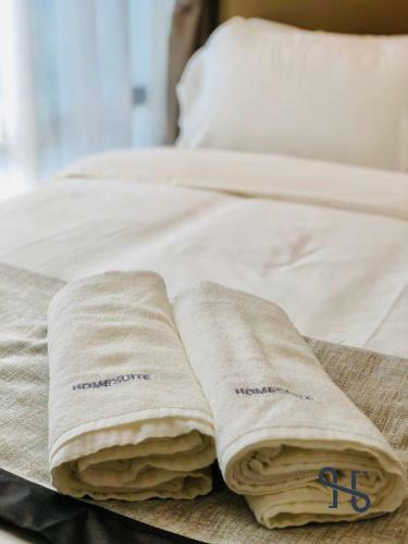 Hotel Jia By Homesuite' Near Imago Mall