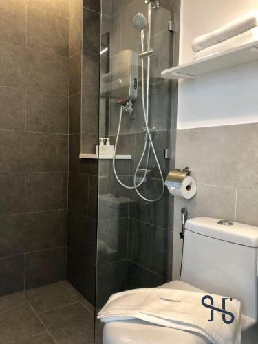 Hotel Jia By Homesuite' Near Imago Mall