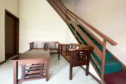 Oyo 90108 Hotel Kaya