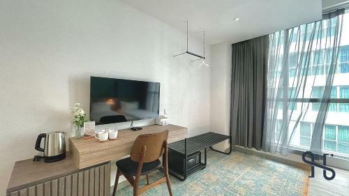 Homesuite' Hotel At Sutera Avenue