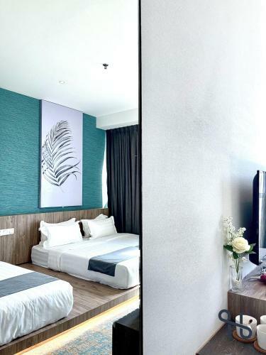Homesuite' Hotel At Sutera Avenue