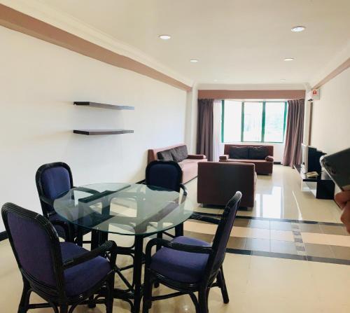 Apartamento Kk Spacious Homestay
