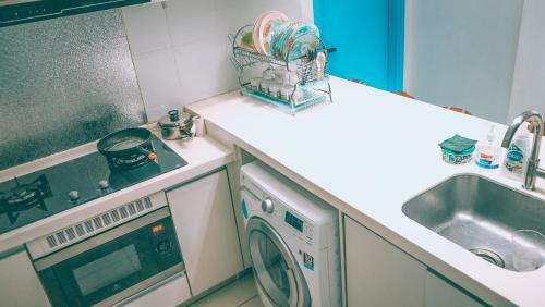 Hostal Happy Land Sutera Avenue