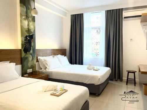 Atap Hotel
