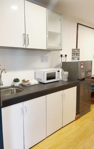 Hostal Ar Residence Guesthouse