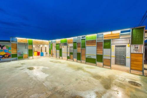 Hostal Ar Residence Guesthouse