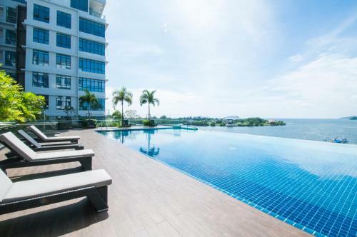 Apartamento J'suite 2 Bedroom Oceanus Waterfront