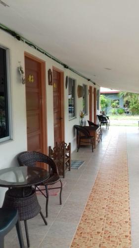 Motel Mai Chenang Guesthouse