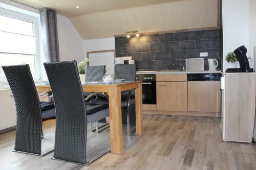 Apartamento Ferienwohnung Hillers, 35218
