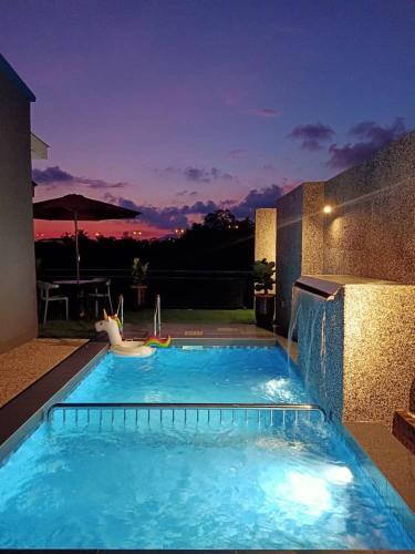 The Luxury Villa -private Pool-