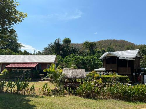 Bed & Breakfast Hujung Kampung Resort