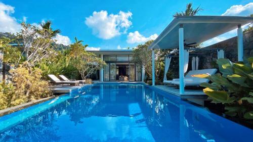 Bed & Breakfast The Danna Beach Villa With Private Pool