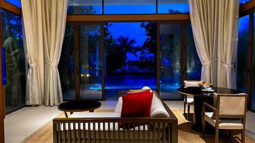 Bed & Breakfast The Danna Beach Villa With Private Pool