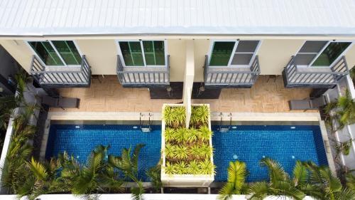 Sabai Villas ( Villa Ines & Villa Zoya)