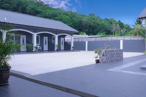 Hotel Cenang Rooms With Pool By Virgo Star Resort