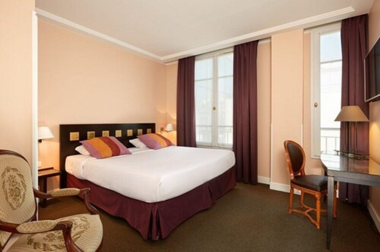 De La Jatte Hotel