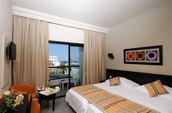 Hotel Nozha Beach