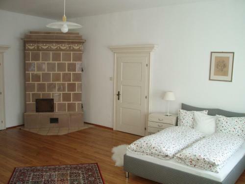 Apartamento Ferienwohnung Schloss Dornbach