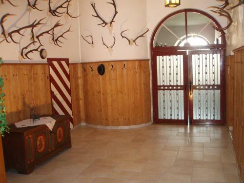 Apartamento Ferienwohnung Schloss Dornbach