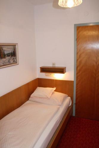 Hostal Pension Wolf