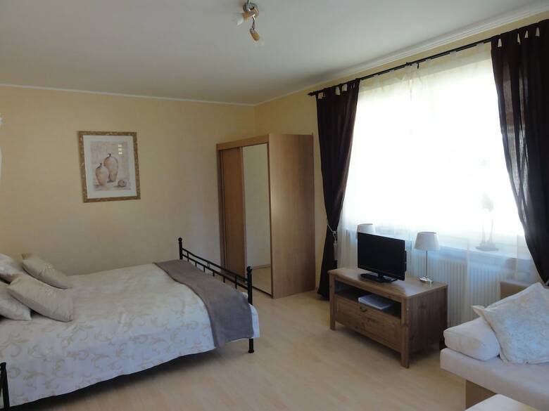 Hostal Pension Adlerhorst