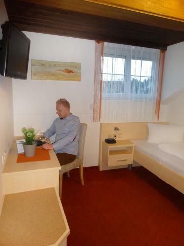 Hostal Pension Scherwirt
