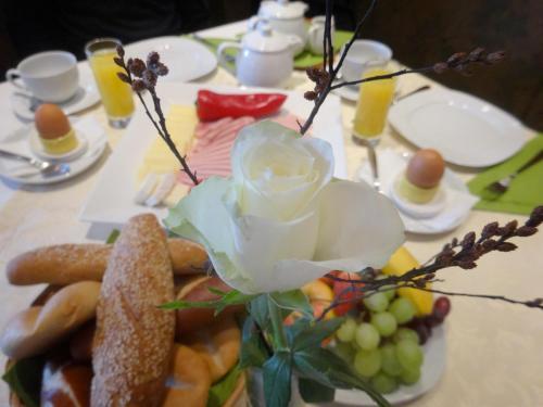Hostal Pension Scherwirt