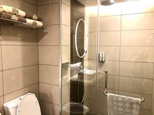 Hotel Sky D'mont Suites
