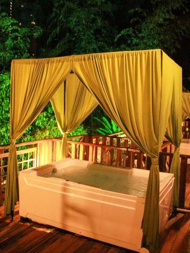 Rustcamps Glamping Resort
