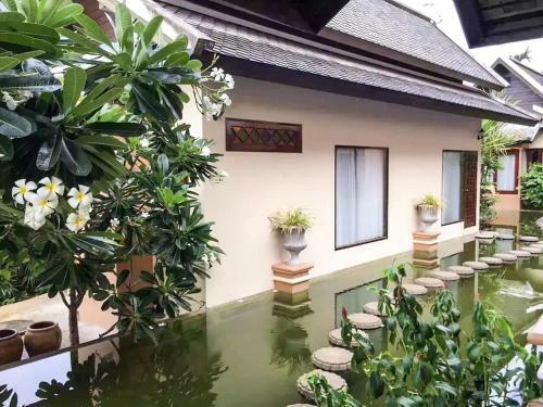 Lanna Luxury Pool Villa Chiangmai