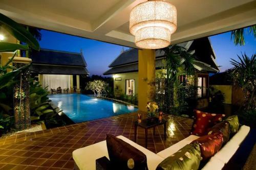 Lanna Luxury Pool Villa Chiangmai