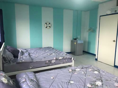 J Room Bangsaen