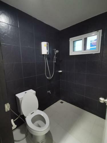 J Room Bangsaen