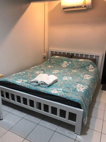 J Room Bangsaen