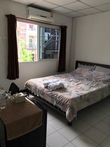 J Room Bangsaen