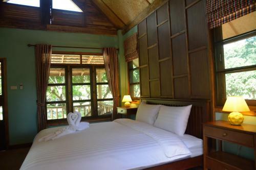 Hotel At Home Chiang Dao, Pooch Lovers