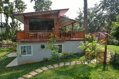 Hotel At Home Chiang Dao, Pooch Lovers
