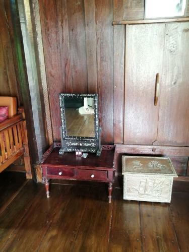 Rustic? Charm? Suphan?