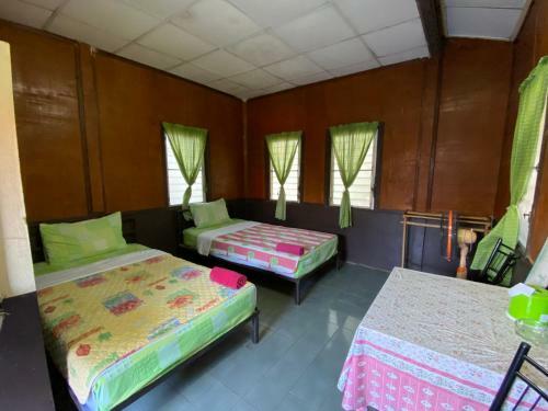 Hotel Tiewpai Park Resort At Koh Si Chang